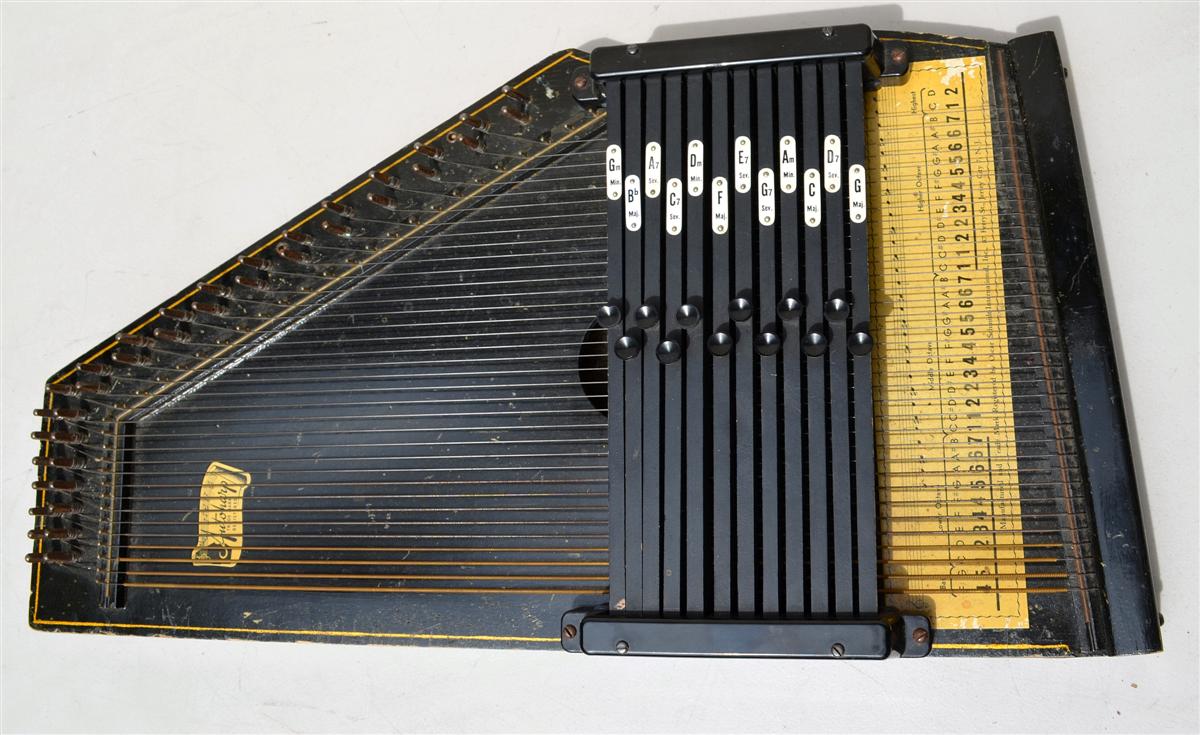 Vintage Oscar Schmidt 12 Chord Black Autoharp Gold Trim W/ Case & Tuner